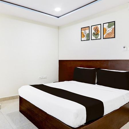 Super Hotel O At Home Hotel Darbar Hyderabad Exterior photo